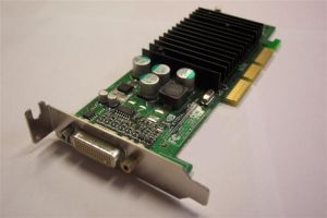 VGA card Dell/Nvidia GeForce FX 5200 128MB DDR, Low Profile (LP), only DVI, AGP, p/n: G0773, OEM ()