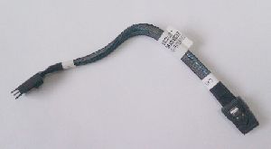  : Fujitsu RX200 2C36P mini SAS cable, SPN: A3C40102656