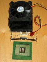 CPU Intel Pentium 4 (P4) Xeon DP 2.0GHz/533MHz/512K, 80532KC041512/w radiator, 2000MHz, OEM ()