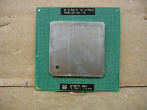 CPU Intel Pentium PIII-1000/256/133/1.75V SL5QJ, 1GHz (1000MHz), PGA370, Coppermine, OEM ()