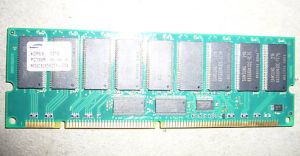 Samsung SDRAM DIMM 512MB PC133R-333-542-B2 M390S645OCT1-C7A, ECC, PC133 (133MHz), OEM ( )