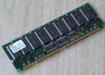 SDRAM DIMM Samsung M390S2858CT1-C7A 128MX72 1GB, 133MHz (PC133) Registered, 3.3V, 168-pin, OEM (модуль памяти)