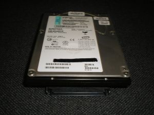 HDD IBM eServer pSeries 36.4GB, 10K rpm, Ultra320 (U320) SCSI 80-pin, RS6000, p/n: 71P7430, FRU: 00P3831  ( )