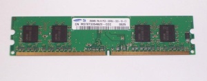 Samsung M378T3354BZ0-CCC RAM DIMM 256MB DDR2 (1RX16), PC2-3200U-333-10-C1 (400MHZ), 240-pin, OEM ( )
